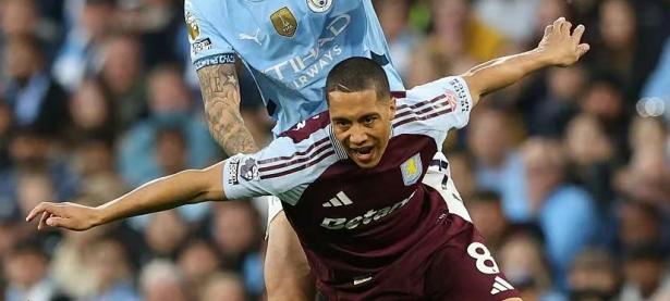 华体会课程-阿斯顿维拉队表现出色，排名积分榜第十