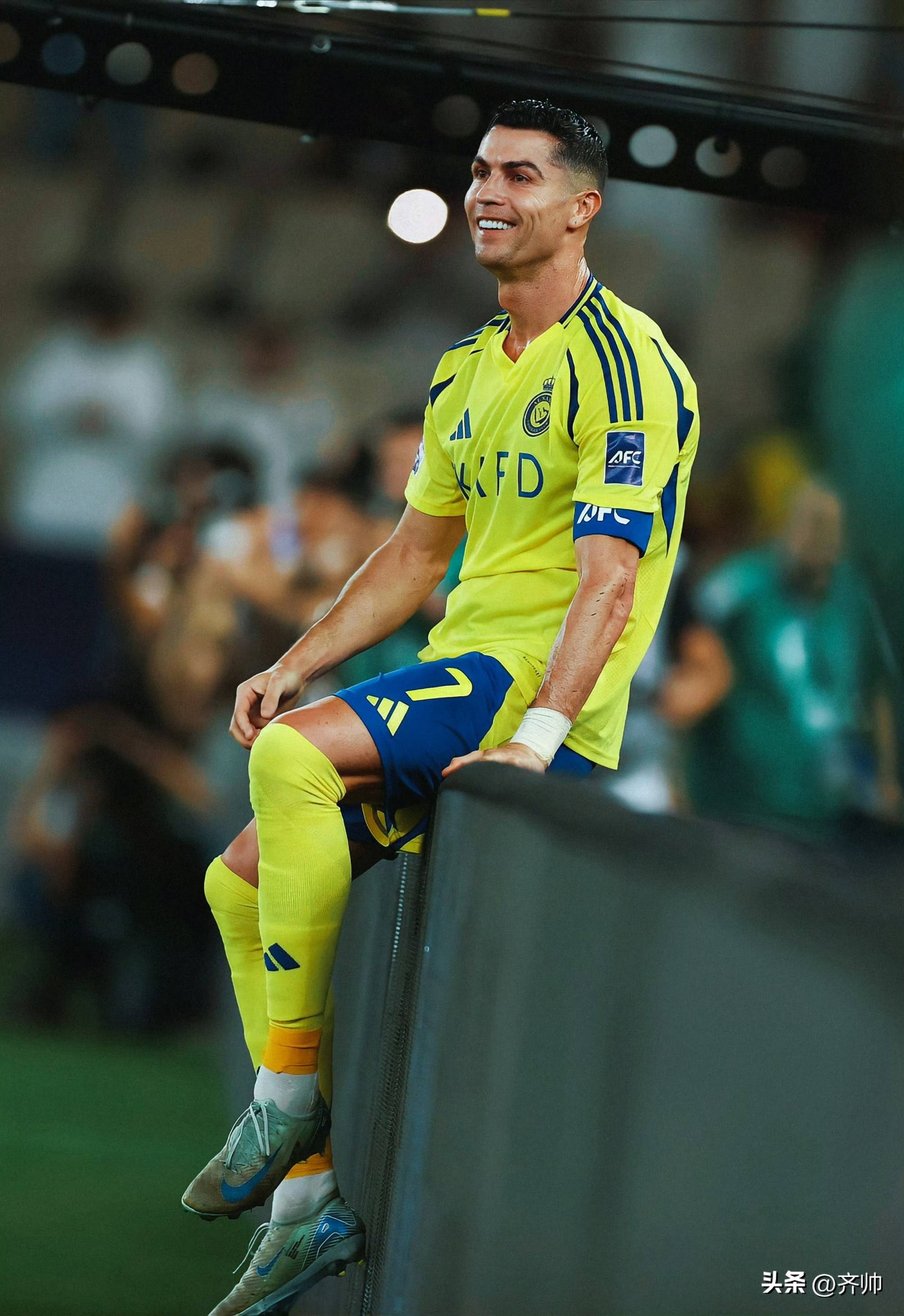 关于东亚球队展现超强实力，荣登胜利之巅的信息