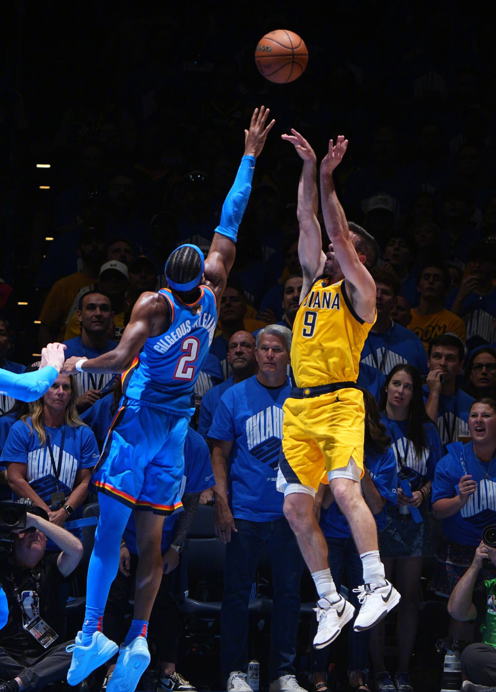 独特战术助力篮球巨星斩获MVP的简单介绍 独特战术助力篮球巨星斩获MVP的简单介绍