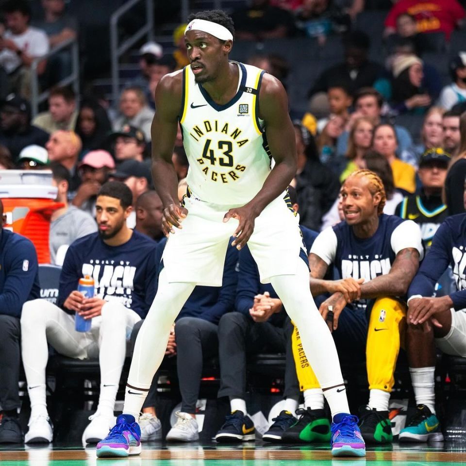 步行者客场大胜黄蜂，赛季首胜到手