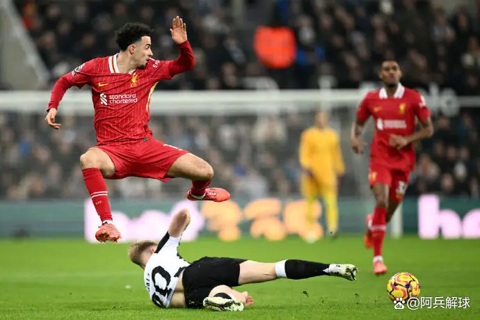 利物浦队赛前战术调整，力争保持连胜