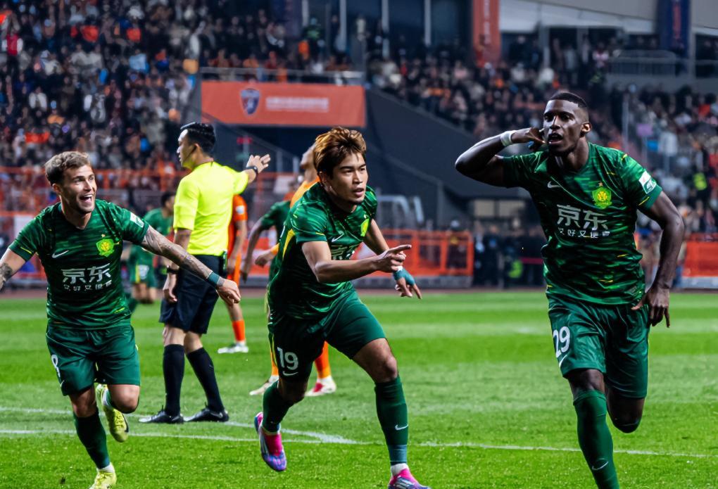 国安战术调整!强化后防稳固攻防转换 国安战术调整!强化后防稳固攻防转换