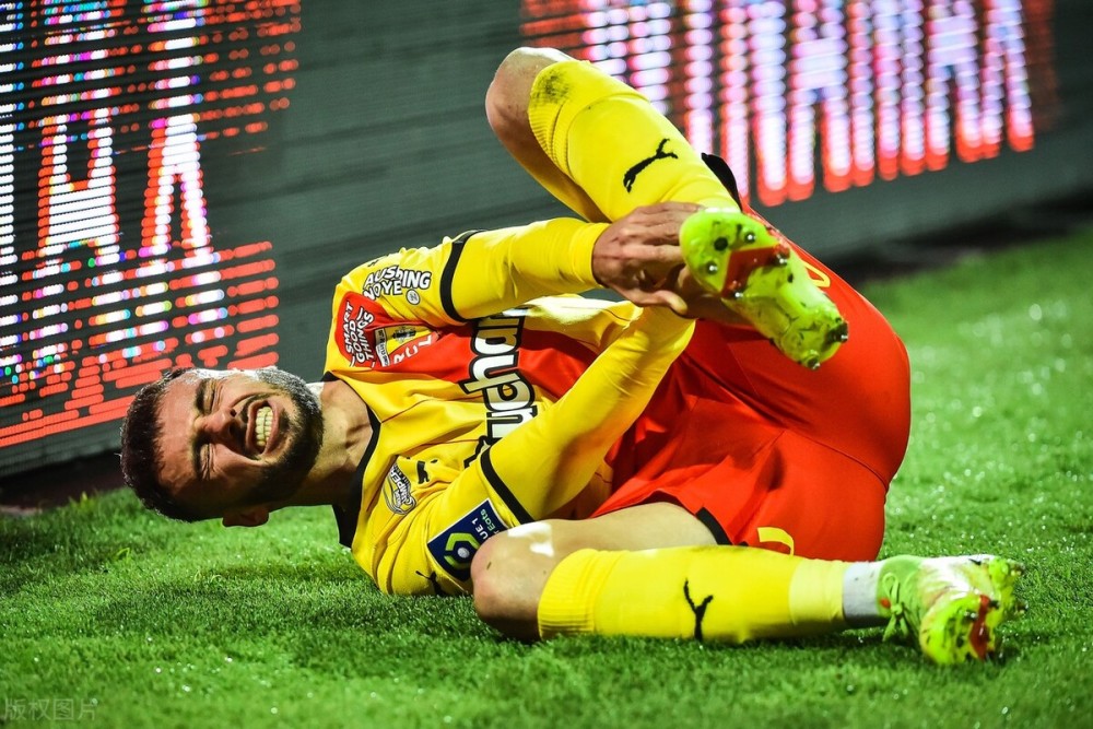 关于雷恩连胜止步，法甲争四目标受挫的信息