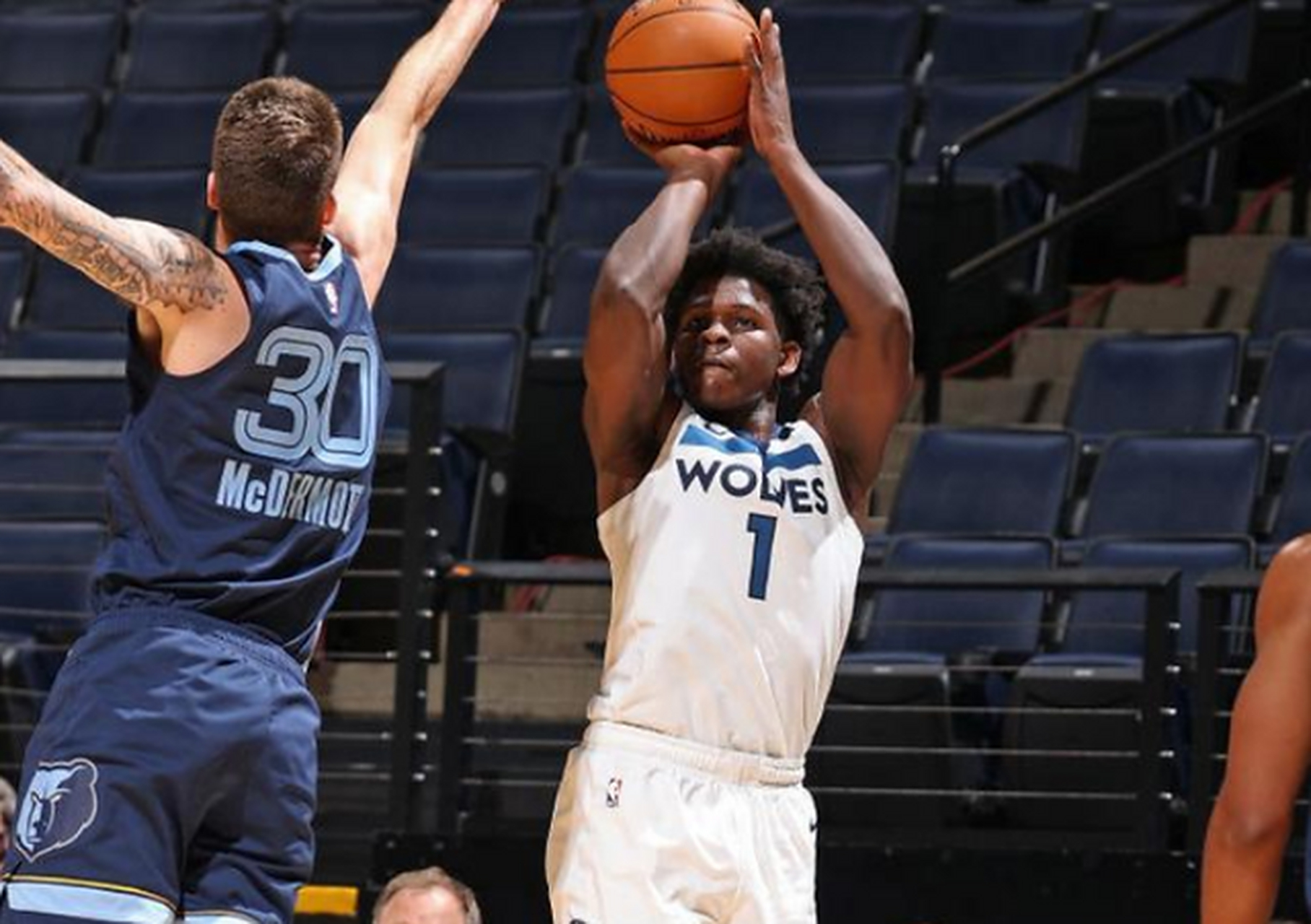 北京狼队连续三场失利，球队急需调整