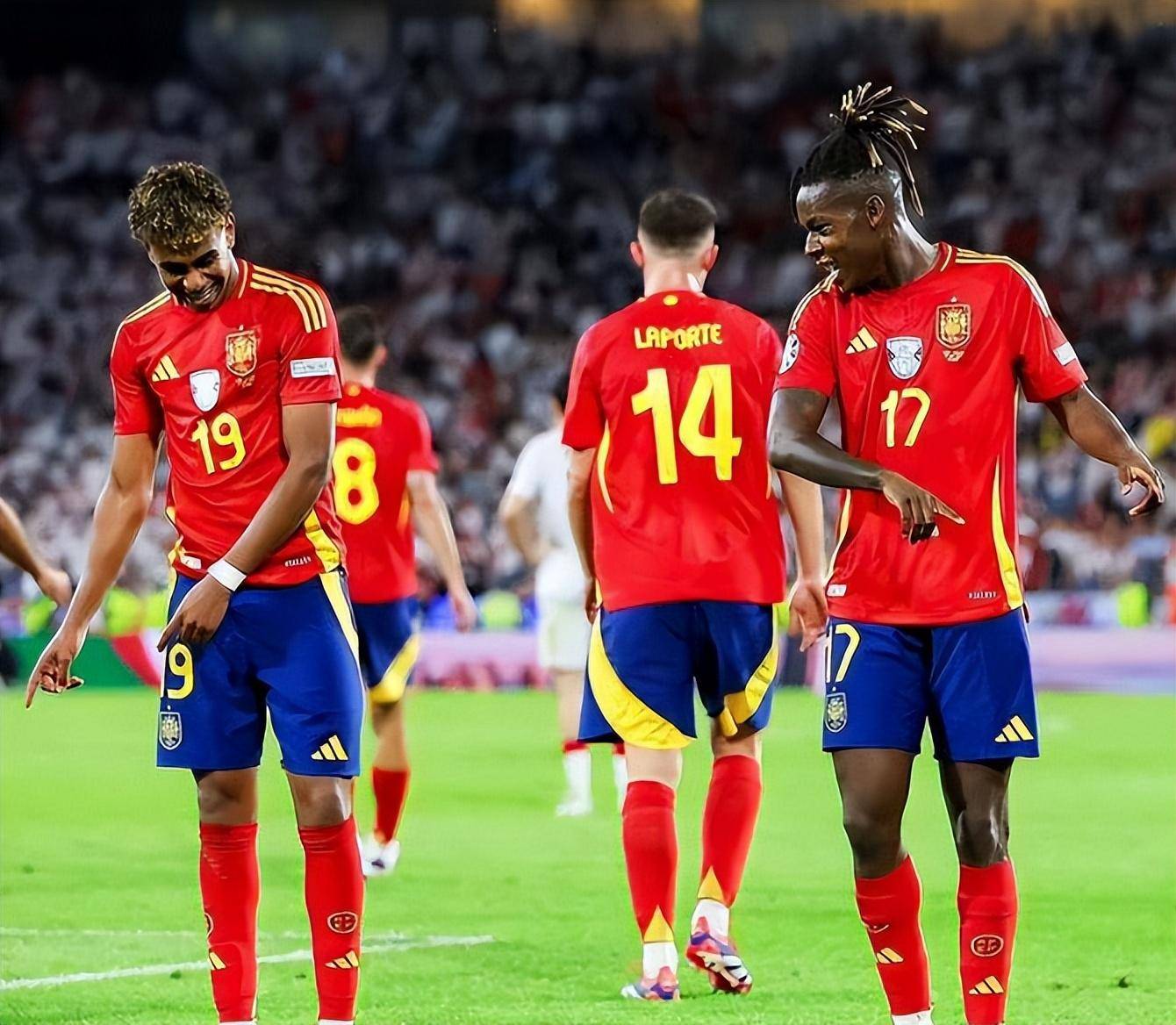 西班牙球队击败强敌实现胜利