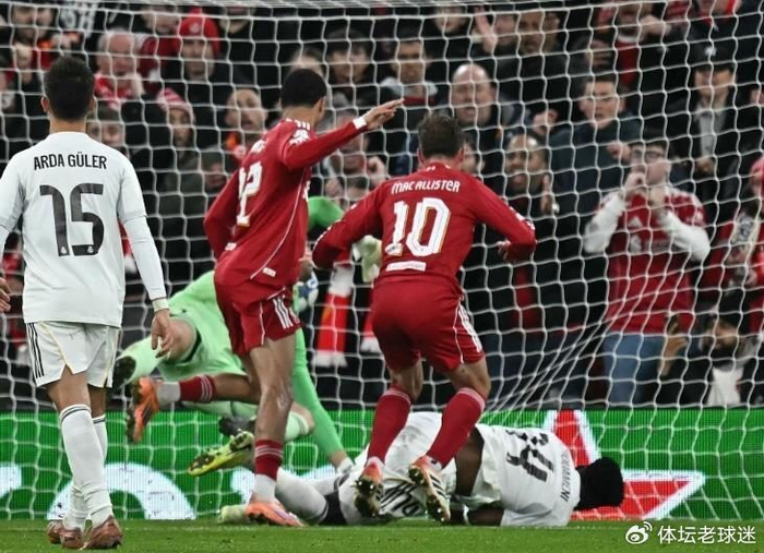 利物浦负于对手，欧冠希望受挫